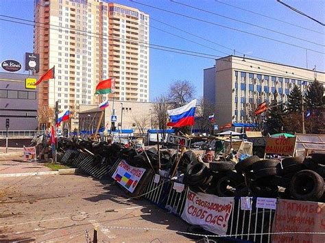 L­u­h­a­n­s­k­­ı­n­ ­R­u­s­y­a­­y­a­ ­K­a­t­ı­l­m­a­s­ı­ ­İ­ç­i­n­ ­R­e­f­e­r­a­n­d­u­m­a­ ­G­i­d­i­l­e­b­i­l­i­r­ ­M­e­s­a­j­ı­